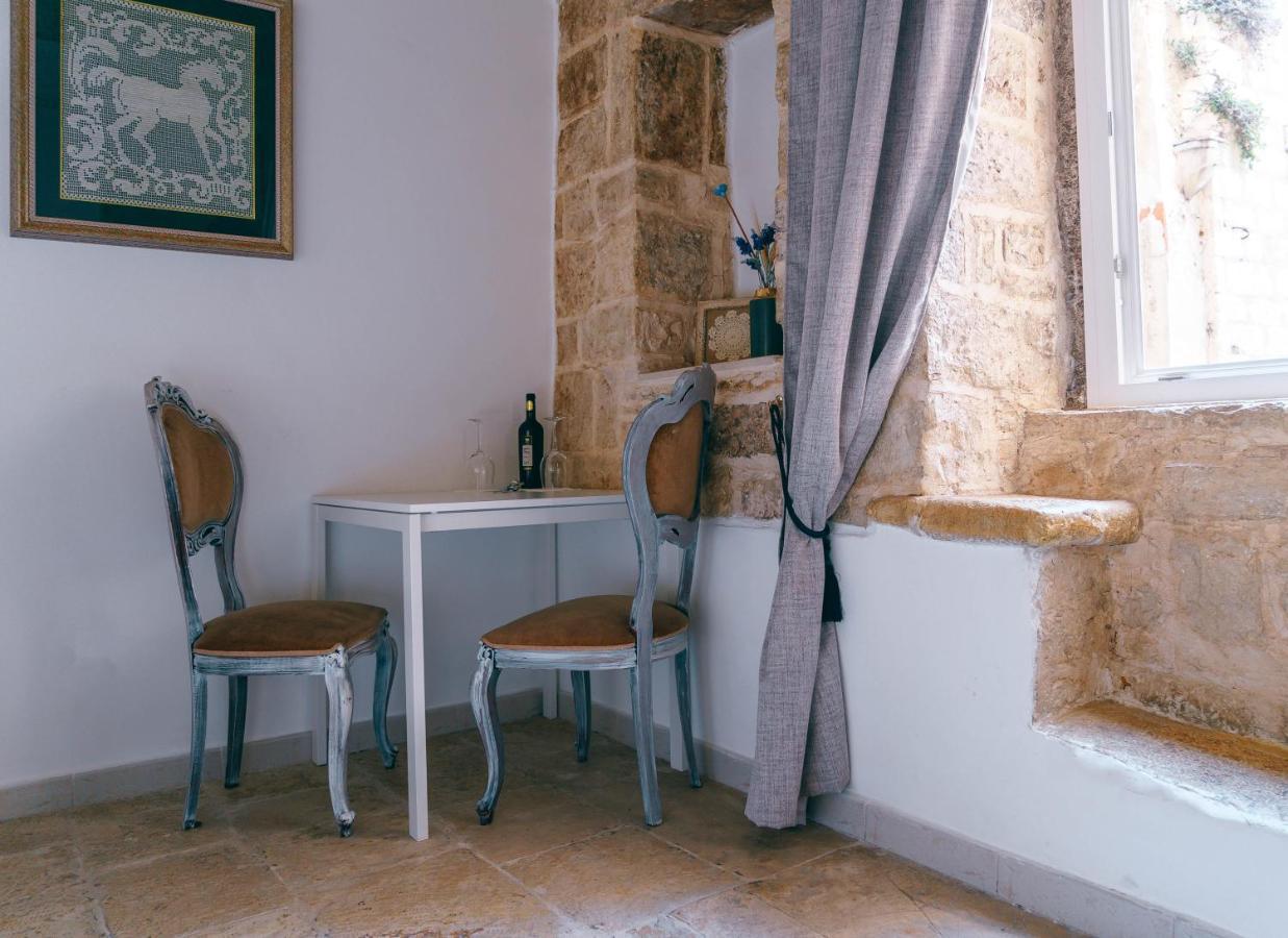 Corte Pietrantica - Charming Rooms & Suites Giovinazzo Exterior foto