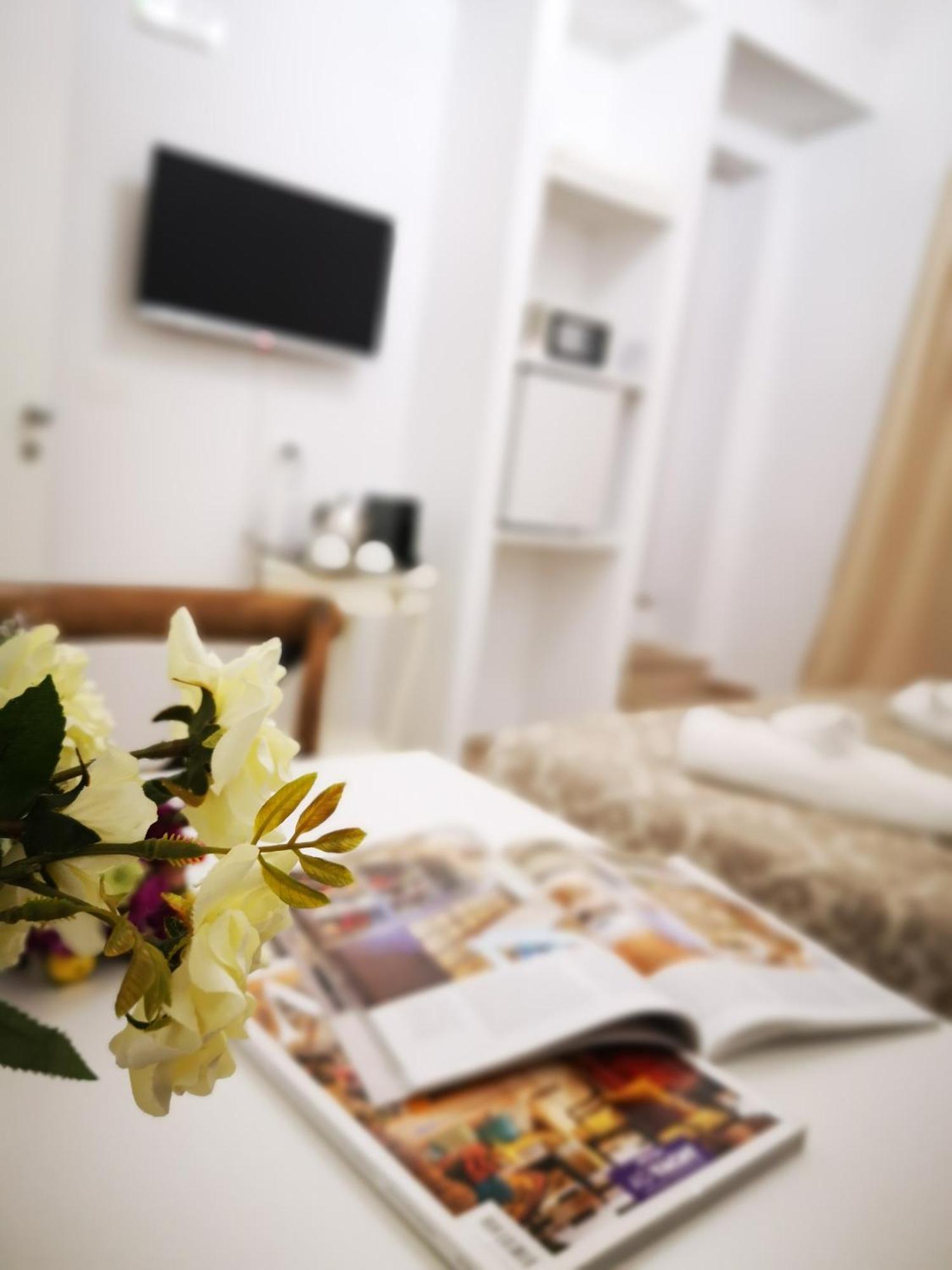 Corte Pietrantica - Charming Rooms & Suites Giovinazzo Zimmer foto