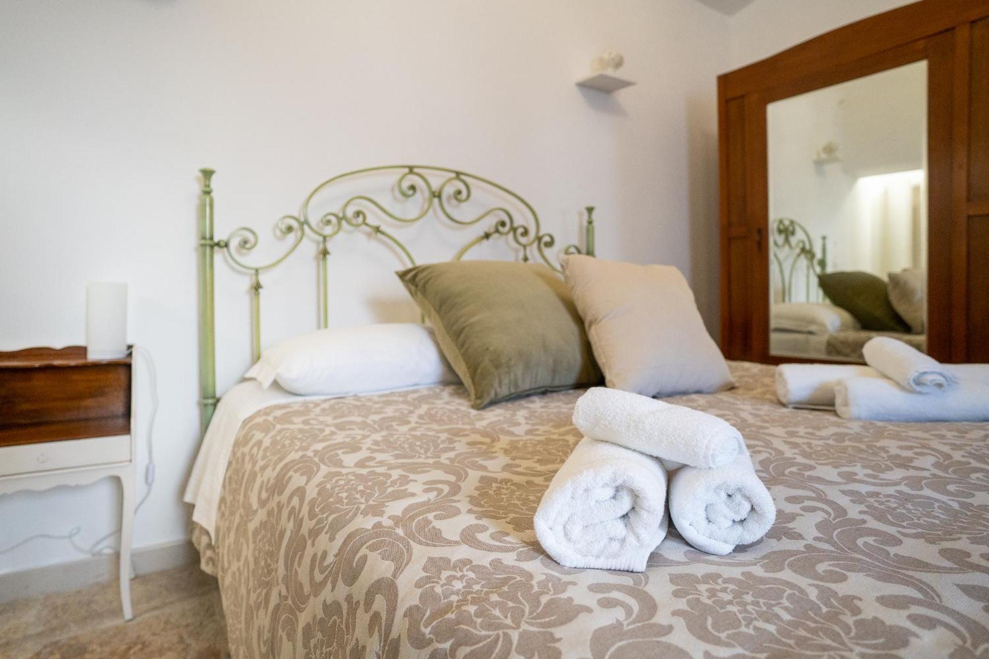 Corte Pietrantica - Charming Rooms & Suites Giovinazzo Zimmer foto